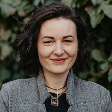 Simona Dvorská